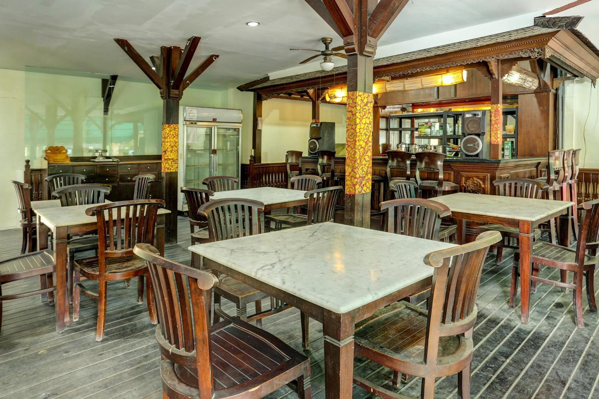 Collection O 91081 New Arena Hotel Kuta  Luaran gambar